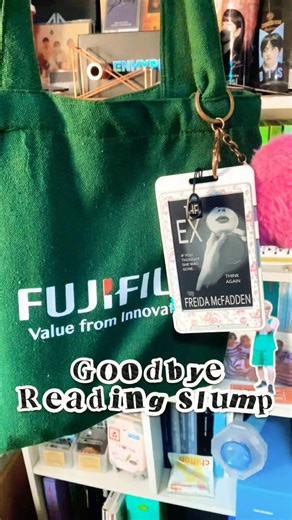 🎀This tiny E-reader made me fall in-love with reading again🎀