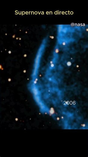 This is happening in REAL TIME 😱💥 stellar explosion at 22 million km/h