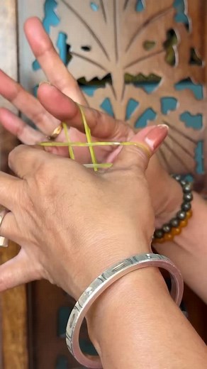 Pony tie new technique #trending #makeup #special #shirpur #new #academy #bride #song #school #look # | Vaishali Patil