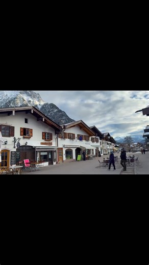 Tanya | Travel creator | Munich | save the location ⤵️ 📍Mittenwald, Bavaria Germany Enjoy travelling? Welcome here @tanyapo__ 🫶 1 Day in Mittenwald 🇩🇪 ☕ Old Town coffee... | Instagram