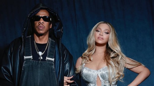 Jay-Z Makes Surprise Guest Appearance With Beyoncé In Paris