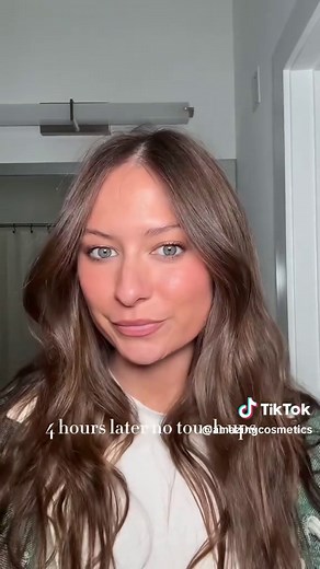 We tested our concealer against one of the most popular brands. The results speak for itself…