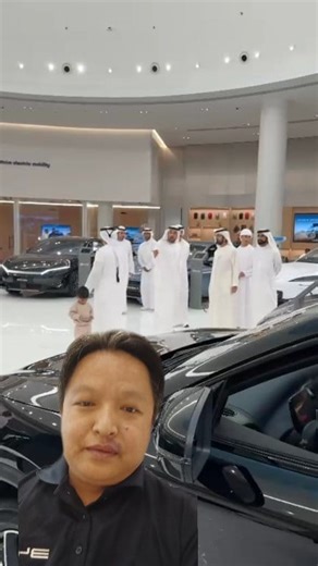 2.6K views · 85 reactions | A Royal moment in Dubai spotted in BYD showroom his highness the king of Dubai An unforgettable moments witnessing the king of Dubai  A true honor to see such a great leader who inspires millions with his vision, kindness and leadership. #Royaldubai #dubai #RoyalMoments #kingofdubai #hishighness | Dupchen Tamang | Facebook