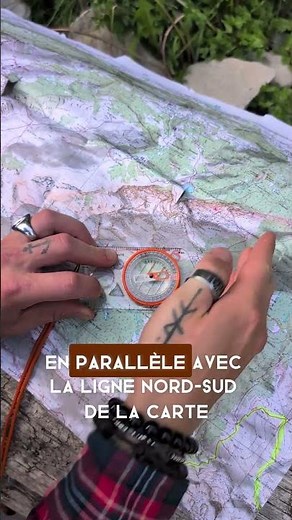 Une carte et une boussole, c’est comme ça qu’on s’oriente en randonnée 🗺️