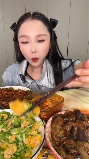 ✨ MUKBANG ASMR EATING ✨ #asmr #asmrmukbang #asmrsounds #asmrvideo #mukbang #mukbangasmr #mukbangers #mukbangeatingshow #mukbangfood #mukbangeating #chocolate #chocolatecake #custardmukbang #crepecake #creperoll | Ming-Yue ASMR