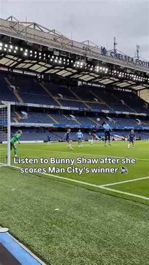 Sound ON to hear Khadija Shaw react to her crucial extra-time goal 😅