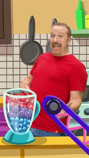 Steve Makes a Fruit Smoothie But FORGETS the Lid! 🍓😱 BIG Blender Mess #shorts #steveandmaggie🧍‍♂️