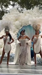 621K views · 14K reactions | This is hands down the most stunning prom dress I’ve ever seen  Via TT prettygirll.tete Follow @luvmehair for more inspiration #luvme #luvme #luvmeforyou #prom #prom2025 #promdress #slayqueen #blackgirlmagic #blackgirlrock #trend #reels #reelsinstagram #fyp #foryourpage #explore | Luvme Hair | Facebook