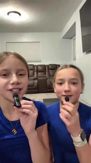 stretch with us!!#cheer #viral#vlogs#fyp | stretch