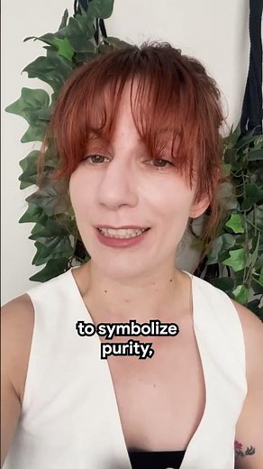 Ever wondered why brides wear white on their wedding day? 👰‍♀️#GoogleArtsandCulture #fashionhistory