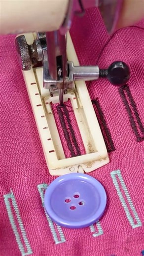 Mastering Buttonholes Using an Old Sewing Machine #sewingmastery #buttonhole #vintagegear