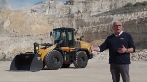 1K views | Die neue CASE 651G ist eine Premium-Maschine mit der notwendigen Leistungsstärke. Der Lader wird von einem 6,7 Liter FPT Stufe V Dieselmotor mit integriertem Hi-eSCR2 Nachbehandlungssystem angetrieben. Das Getriebe ist das ZF-Getriebe „Ergopower“ mit wahlweise 4 Gängen vorwärts/3 Gängen rückwärts oder 5 Gängen vorwärts/3 Gängen rückwärts. | CASE Construction Equipment | Facebook