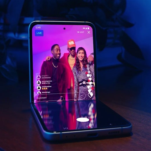 26K views · 101 reactions | Saved the best for last?  From gift cards and cases to enhanced trade-in amounts for #GalaxyZFlip3 5G and #GalaxyZFold3 5G, we’re unwrapping last minute gift ideas and great offers on the next Samsung Live.  Tune in today at 1 & 7 PM CT: smsng.us/Live | Samsung | Facebook