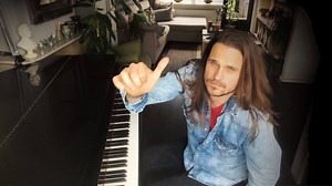 6.5K views · 283 reactions | Piano improvisation based on A Groovy Kind of Love (Phil Collins). | Jef de Roode | Facebook
