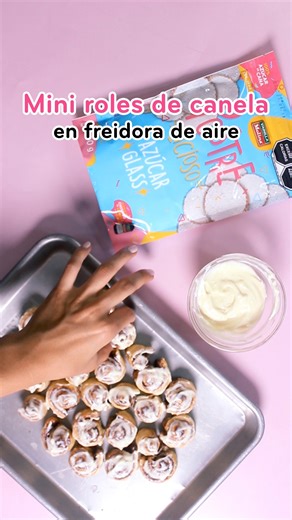Si amas los roles de canela, pero no se te antoja prender el horno, te tengo la solución 🧡 Prepáralos en freidora de aire con esta receta ✨ | Postrelicioso