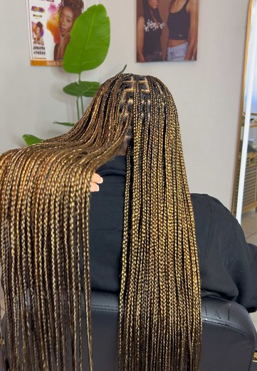 Knotless Medium Braids with Milliore Pack by Ebony