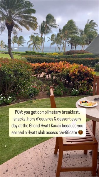 👇🏼How to get Hyatt Club Lounge Access: - by having Globalist Status - by booking a Club Lounge Room with cash or points (this will cost more points than a standard redemption) - by paying a cash rate per day (IMO the cash rate is not worth it) - by earning Club Access certificates with Hyatt’s milestone rewards and applying one to your stay. (You can earn two of these when you earn 20 nights in a calendar year with the World of Hyatt loyalty program) ⭐️ Not all Hyatt properties have club acces