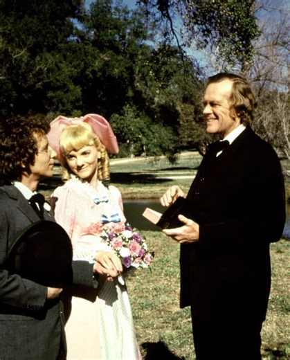 'Little House on the Prairie': Apparently Kevin Hagen was a 'heartthrob' on set