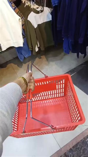 👦✨ سويت بانت أولاد من GUESS، مريح وعصري لكل يوم. 📍 ٦ اكتوبر - المحور المركزي - رنا مول - بعد الحصري والتوحيد والنور فوق لابوم.. ❤️ 01010040888 | Outlet Factory Egypt