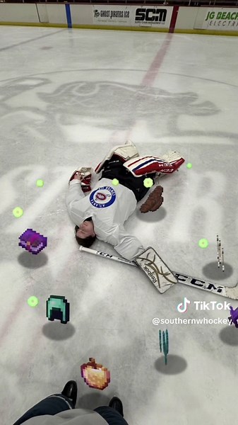 #minecraft #collegehockey #hockey #hockeytok #womenshockey #fyp