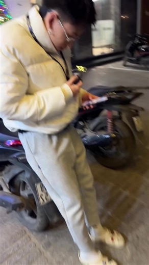 Đừng Đánh Giá Nhầm Tôi - Khắc Trung