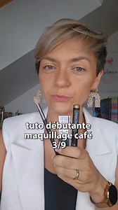 Tuto débutante : maquillage yeux cappuccino facile ☕✨ Tu rêves d’un regard doux et lumineux sans prise de tête ? Ce look est fait pour toi ! Dans ce Réel, je te montre comment réaliser un maquillage des yeux effet cappuccino avec seulement 2 produits, appliqués au doigt. Oui, oui… même si tu es débutante ou pressée ! Un résultat naturel, flatteur, passe-partout… que tu peux refaire tous les jours sans te louper. C’est LA touche chaude et chic qui va réveiller ton regard ! 👁️✨ #tips #crayons #li