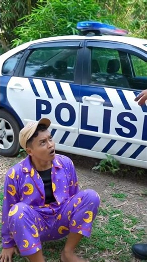 naik mobil polisi #funny #comedy