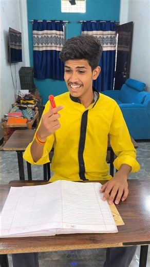 blank page in notebook 😱😄#trending #funny #ytshorts #harshit #class #schoollife