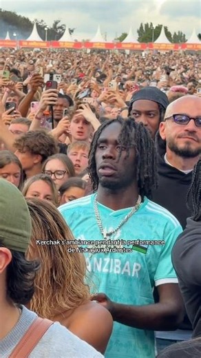 Kerchak au concert de Niska 😳🔥 c'est un FAN à la base #niska #kerchak #concert #rapfr #viralvideo