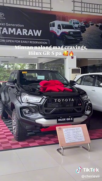 2025 Toyota 2.8 Hilux GR-S 4x4 A/T Overview