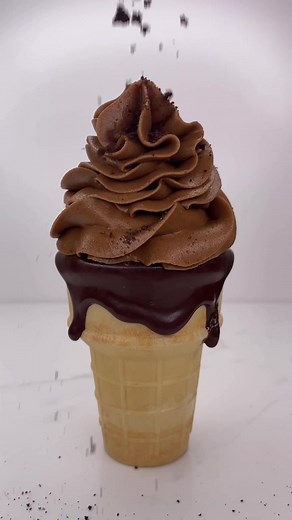 Delicious Dirt Cone Cupcakes Recipe for Chocolate Lovers