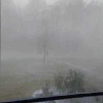 Huge hailstorm in Daytona beach, Florida‪@LiveStormsMedia‬
