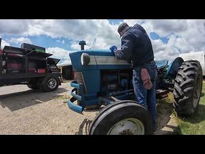 Ford 3000 project! Long video decent content see what you think, oil leaks, axles seals and more