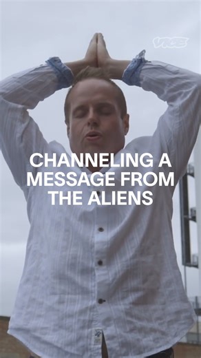 We met up with a guy who says aliens speak through him, and had him ask the aliens some questions. | VICE