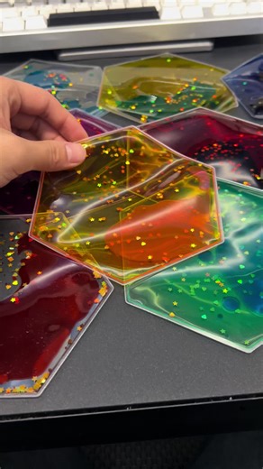 These sensory bags, with liquid that moves around inside the clear plastic when squished, have been pretty fun for sensory kiddos. A leading sensory toy manufacturer from China. Find our website and contact details on the profile for pricing, samples, and partnership inquiries. #sensoryplay #sensorytoys #fidgettoys #autism #factorydirect