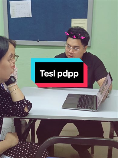 Curriculum in Education: Class Activity 1stay 3stray