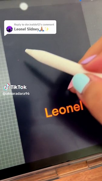 Cursive Lettering Techniques: Create Stunning Signatures