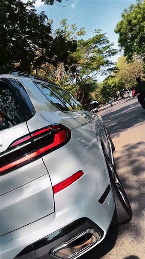 BMW X7 xDrive40d LCI M Sport | The Ultimate Luxury SUV