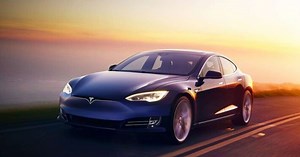 Como o Tesla Model S se tornou um dos carros mais importantes da indústria automobilística