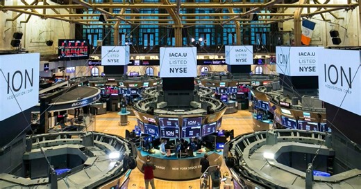 Hot Picks: AI demand lifts Microsoft as software stocks struggle