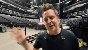 If you’re in the greater Sacramento area this morning. Come join us for church at Golden 1! All the details you need at: www.Baysideonline.com | Lincoln Brewster