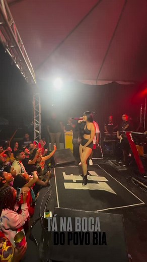 Bia Cavalcante: Dançando e Gritando em Igarapé do Meio