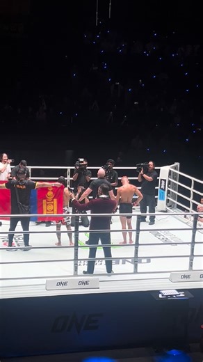 Khurelbadarch Ganbold on Instagram: "And New 🏆 Түүх бүтээж багшийнхаа бахдам амжилтыг давтаж Баатархүүгийн Энх-Оргил OneChampionship холбооны 66кг-ын аварга боллоо... Хөлс цус, хүч шандас шавхсан сайн тулаан байлаа Хичээл зүтгэл, золиос бүхэнд нь Уухай 🇲🇳🇲🇳🇲🇳"