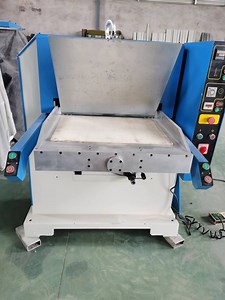 [Hot Item] Hydraulic Hot Press Leather Embossing Leather Bag Pattern Embossing Machine