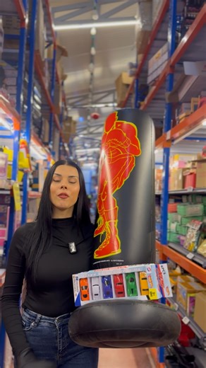 𝐒𝐞𝐭𝐢 𝐢𝐝𝐞𝐚𝐥 𝐩ë𝐫 𝐚𝐫𝐠ë𝐭𝐢𝐦𝐢𝐧 𝐞 𝐯𝐨𝐠ë𝐥𝐮𝐬𝐡ë𝐯𝐞!🔥 💥𝐏ë𝐫 𝐯𝐞𝐭ë𝐦 𝟗𝟗𝟎 𝐋𝐞𝐤ë! 🔹 Thes boksi me ajër dhe doreza 🔹 Makinë lodër 👉 BC: SETA064344. 🛒 Porosit tani! 📩 Na kontaktoni për çdo pyetje në DM . 📞 355 69 331 0003 #buzistore #buzi #buzial #buzistoreal #tirane #vlore #korce #sukth #elbasan #fier #durres #shkoder #shqiperi #albania #trupboksi #boks #dhurate | BUZI STORE