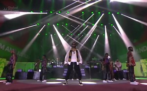 亚瑟小子Usher经典舞曲《Yeah!》现场，曾经火遍全球的歌！！！