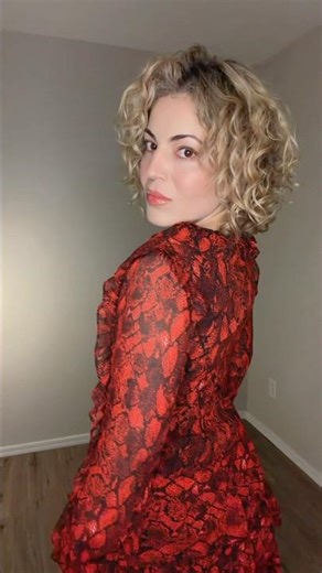 Red snake print holiday dress #holidaydresses #fashionblog #ootd #feminine #over40style #ootdguide