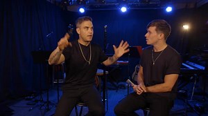 60K views · 119 reactions | Sharon Osbourne's bush needed some TLC so Robbie Williams's stepped up and trimmed it for her... What a gent  | 4Music | Facebook