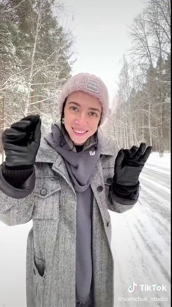 Exploring My Hidden Space with the Track 'I am nobody'