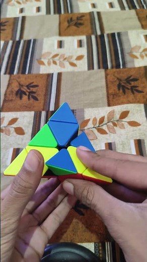 pyramid cube solve